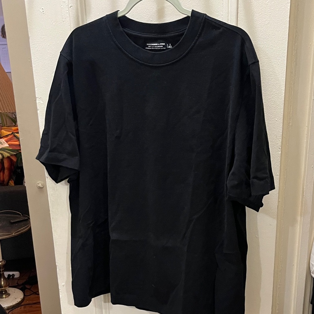 Abercrombie Heavyweight premium 2.0 Black Crewneck T-Shirt